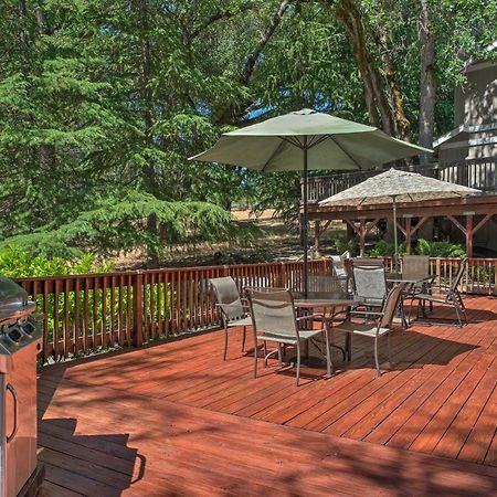 Pine Mountain Lake Haven With Spacious Deck! Гроувланд Екстериор снимка