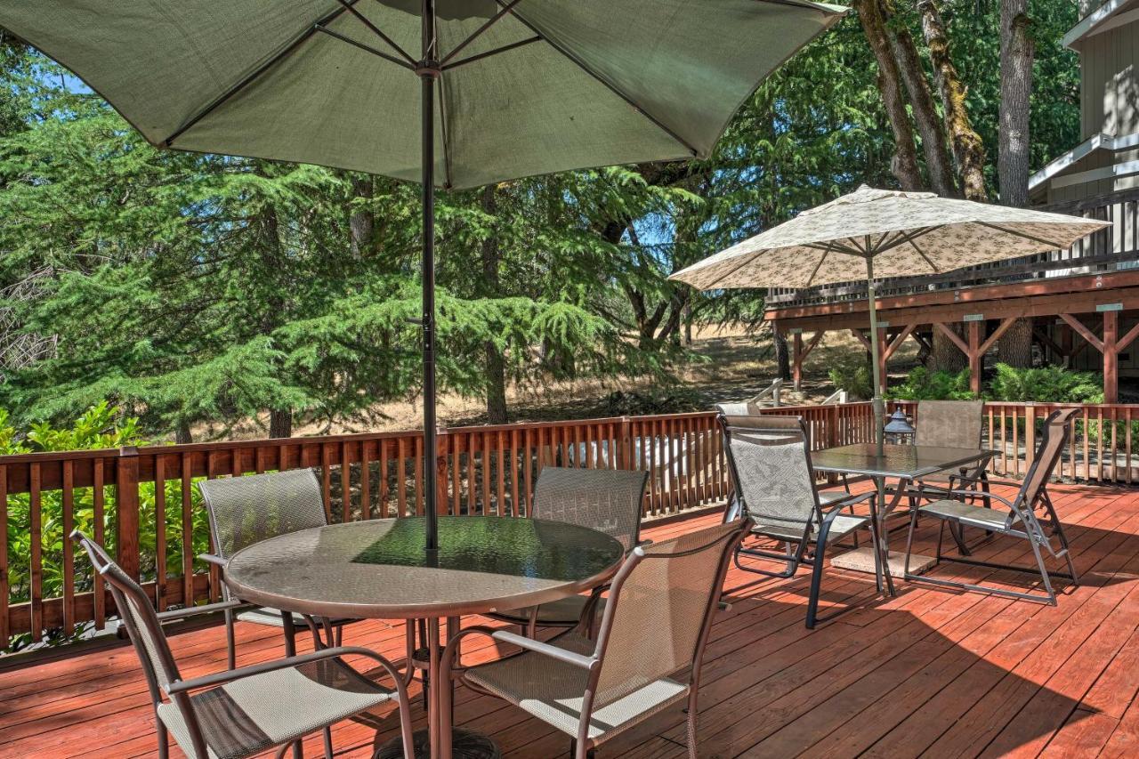 Pine Mountain Lake Haven With Spacious Deck! Гроувланд Екстериор снимка